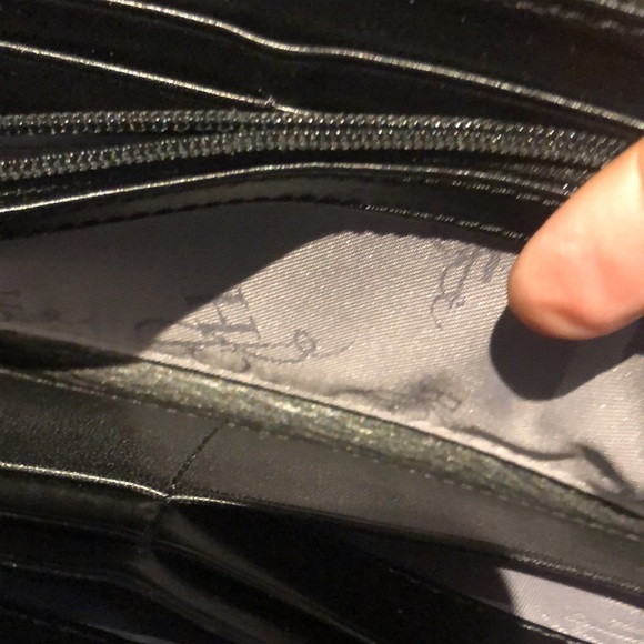 Cole Haan Genevieve Leather Zip Around Wallet - Picture 10 of 12